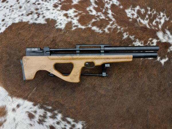 The Artemis P15 Regulated 5.5mm might be one of the best selling regulated PCP airguns of all time. Don't be fooled by it's simple looks, though. Purpose-built for accuracy, consistency, light weight and also durability. You also get a load of high-end features in this compact package. Not to mention a very decent shot count for it's small size!
