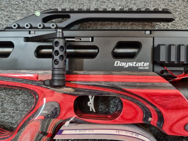 Daystate Alpha Wolf PCP 5.5mm's side-lever cocking and adjustable trigger.